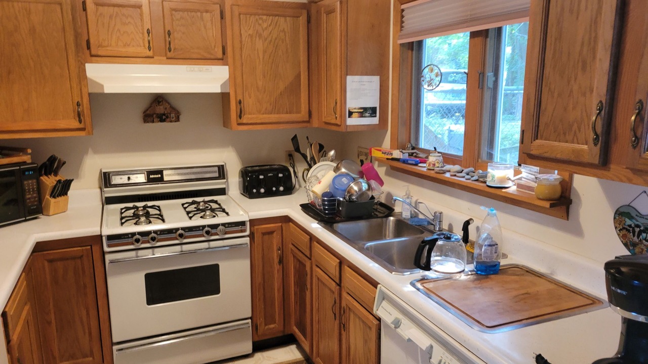 Photo of Kitchen in Moriah Center