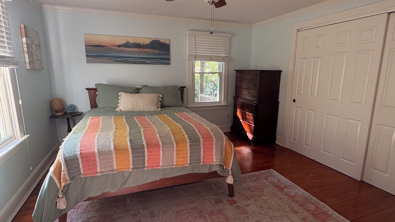 Photo of Bedroom in Hatchville