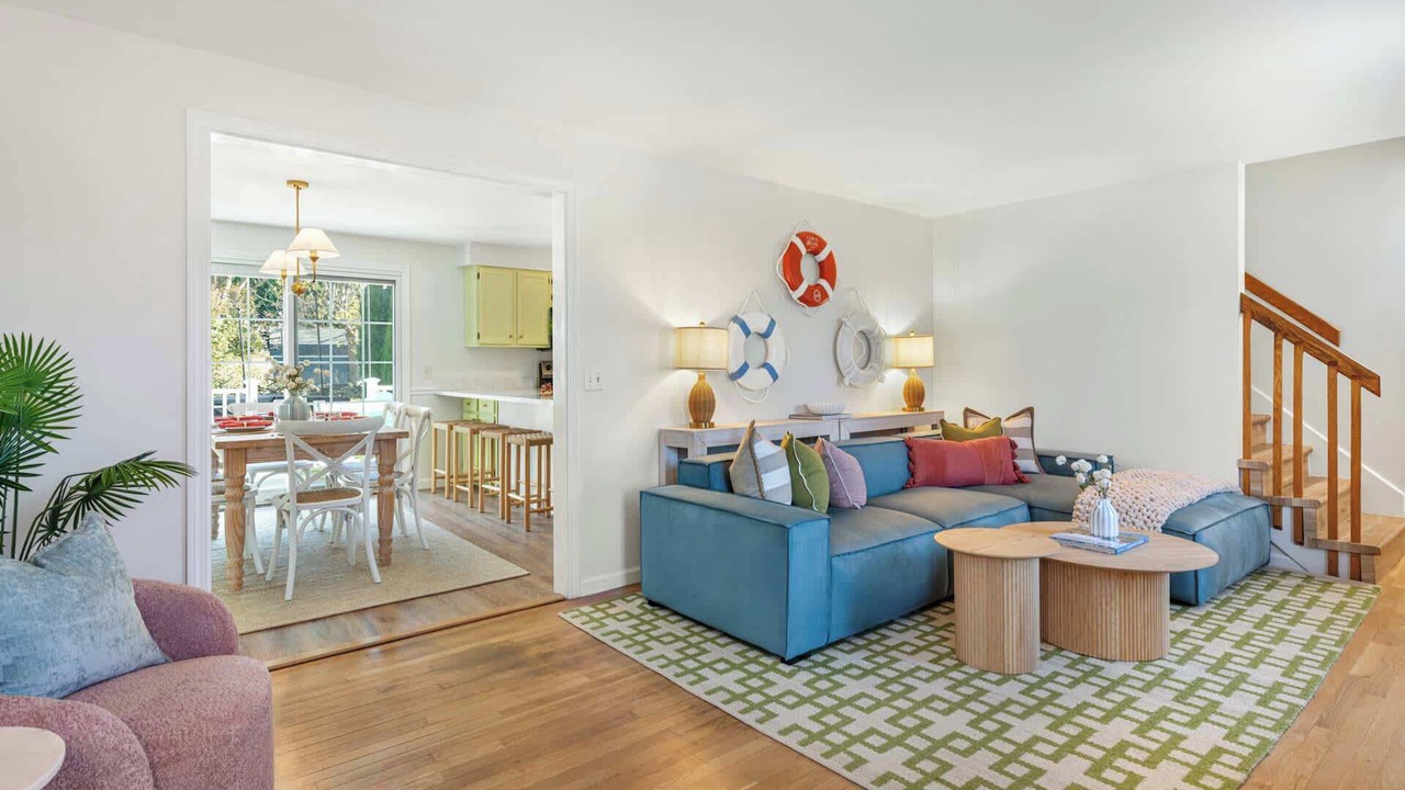 Photo of Livingroom in Newport East