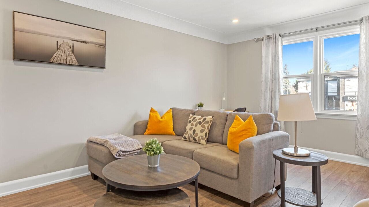 Photo of Livingroom in Burlington