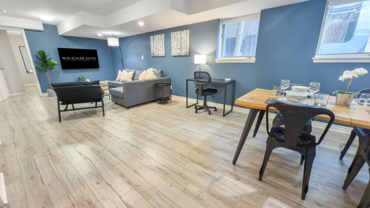 Photo of Livingroom in Burlington