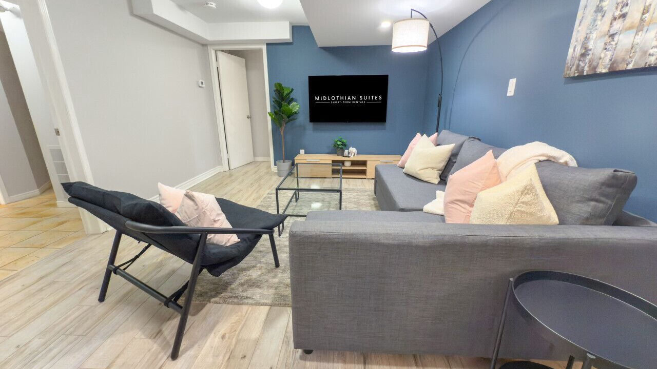 Photo of Livingroom in Burlington