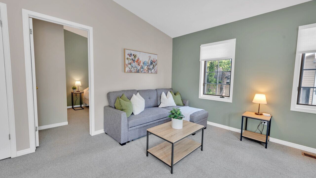 Photo of Livingroom in Burlington