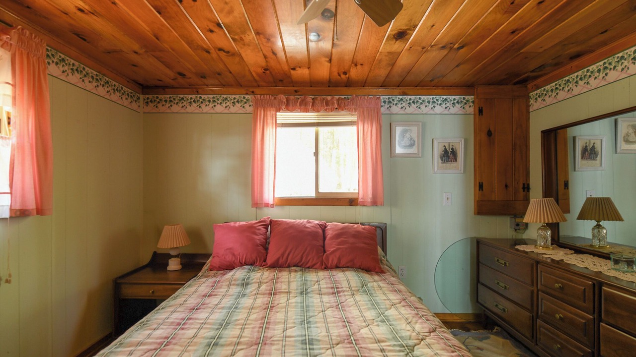 Photo of Bedroom in Standish
