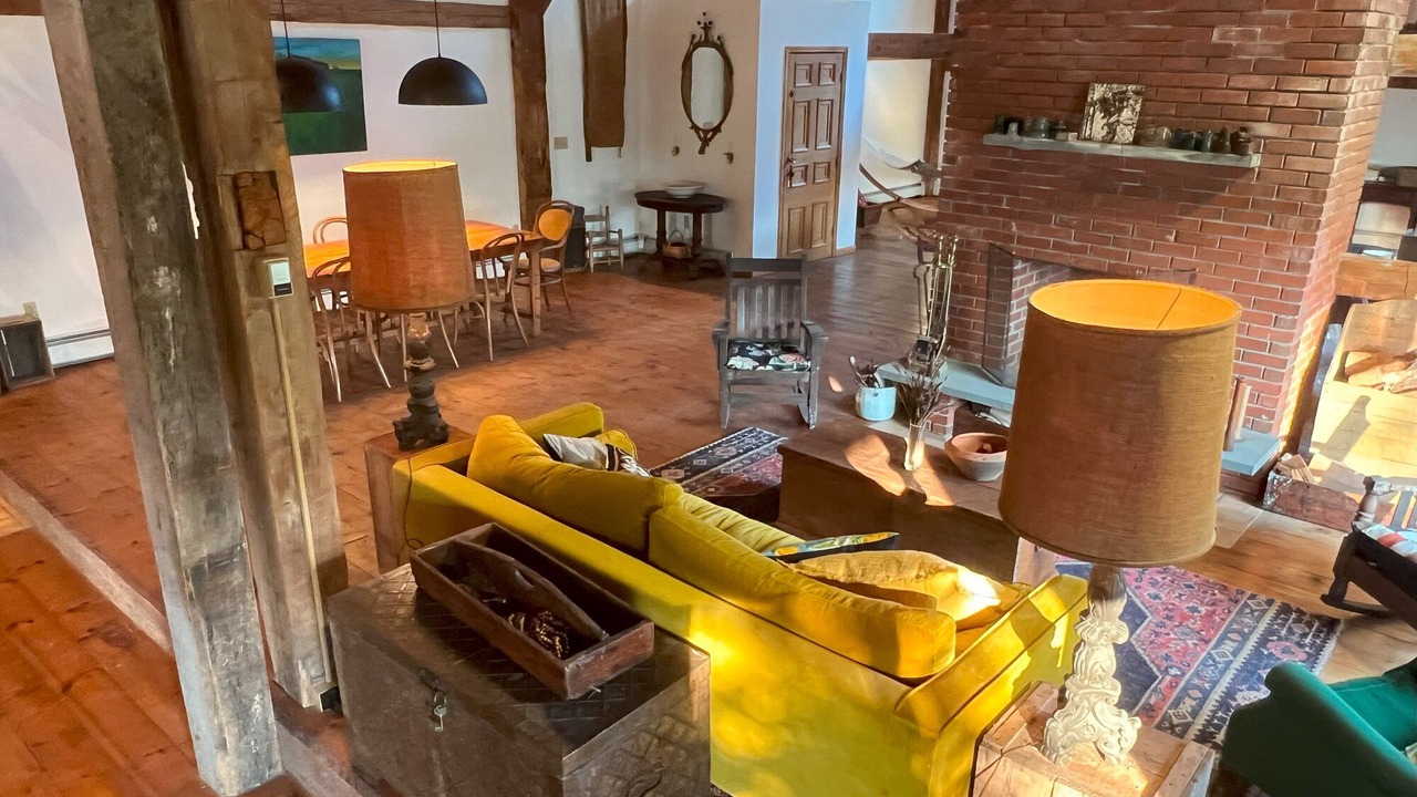 Photo of Livingroom in Meredith