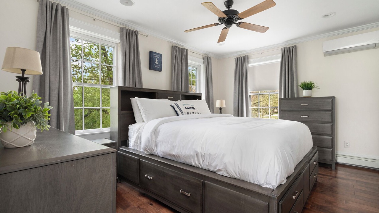 Photo of Bedroom in Bristol
