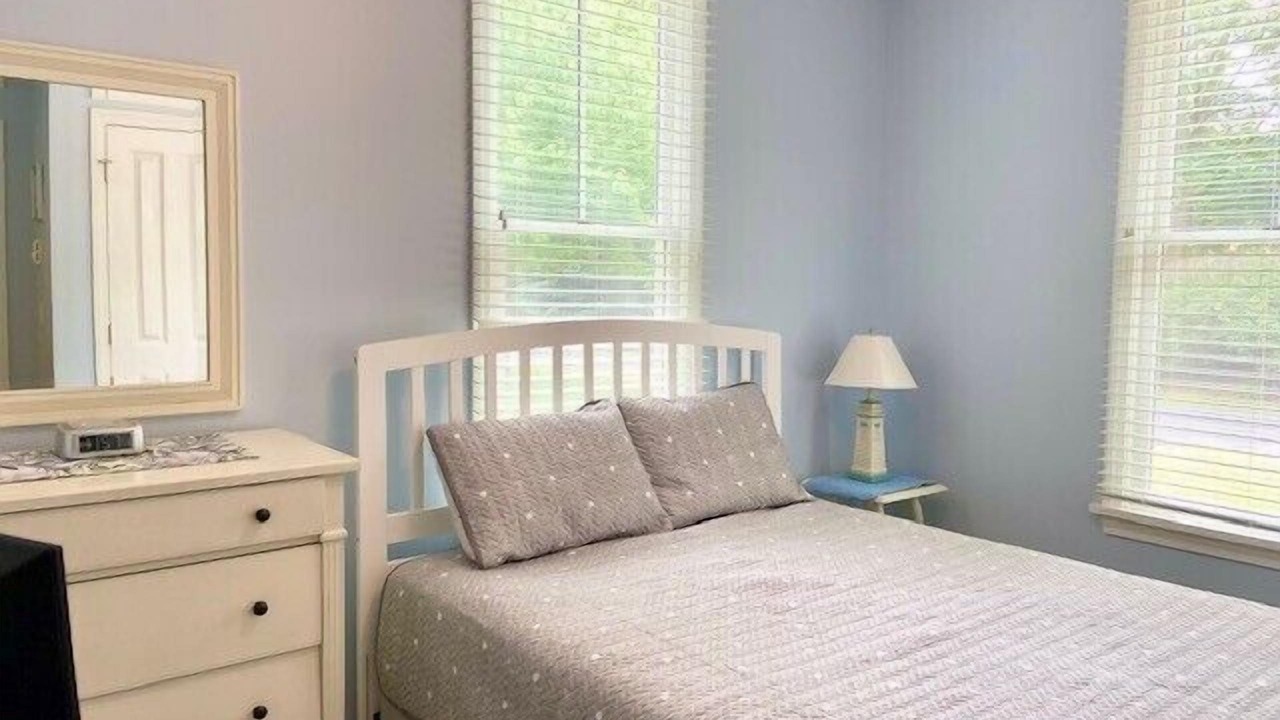 Photo of Bedroom in Summer Village