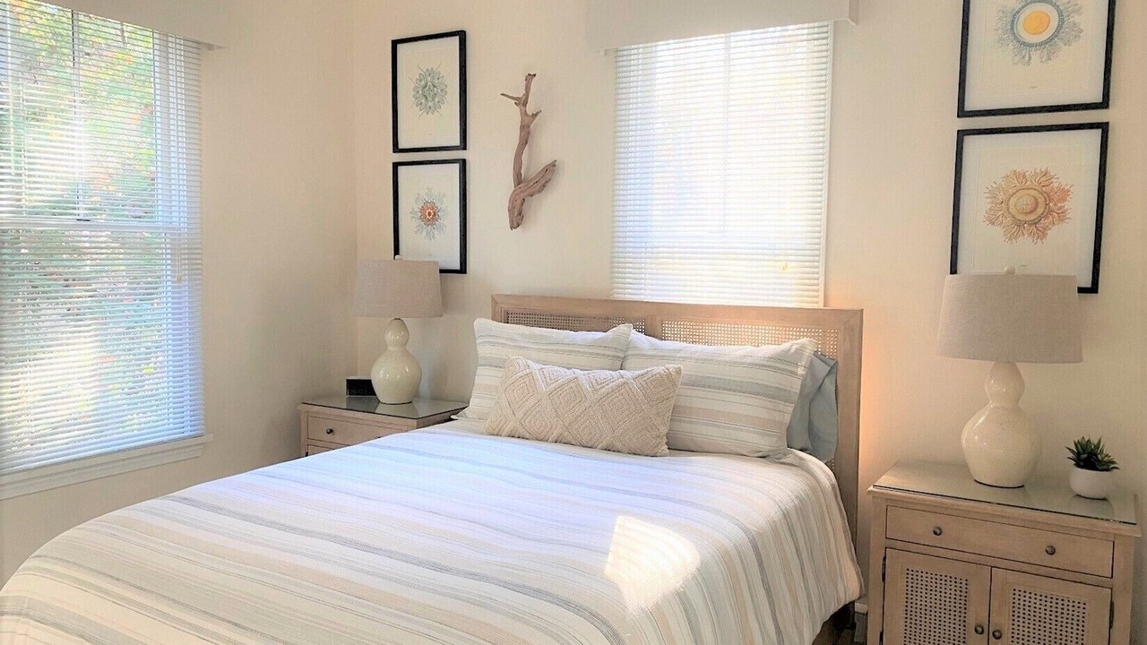 Photo of Bedroom in Summer Village