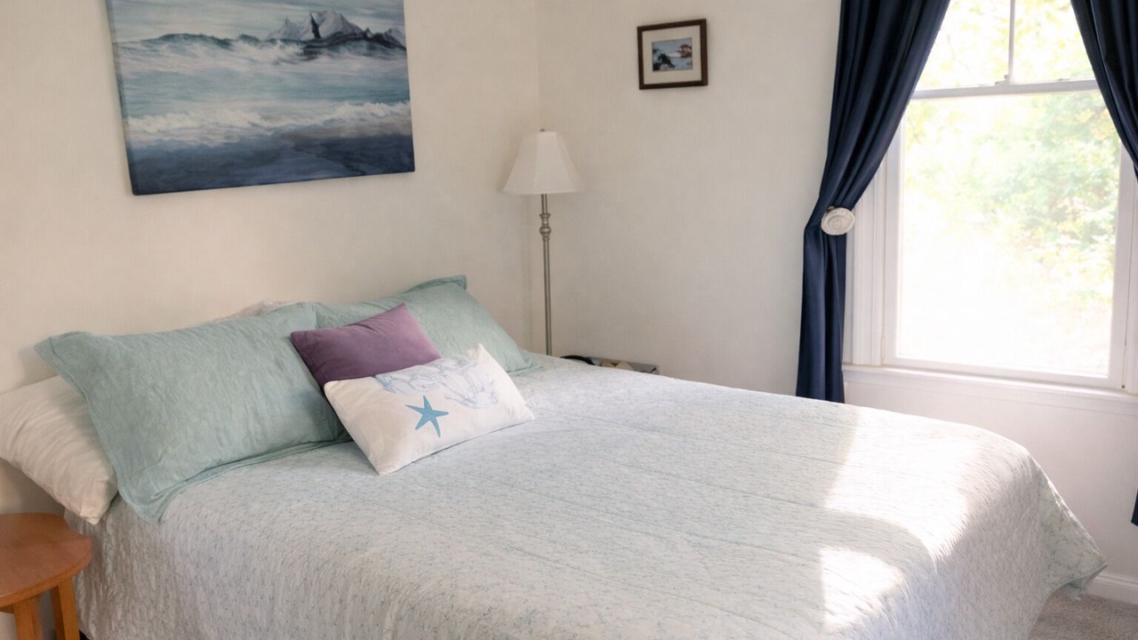 Photo of Bedroom in Summer Village