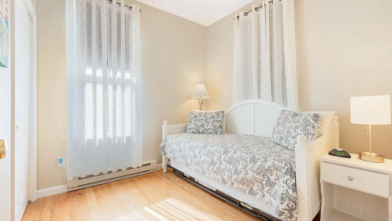 Photo of Bedroom in Summer Village