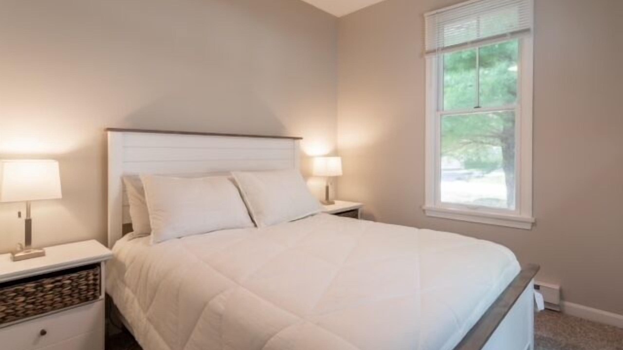 Photo of Bedroom in Summer Village