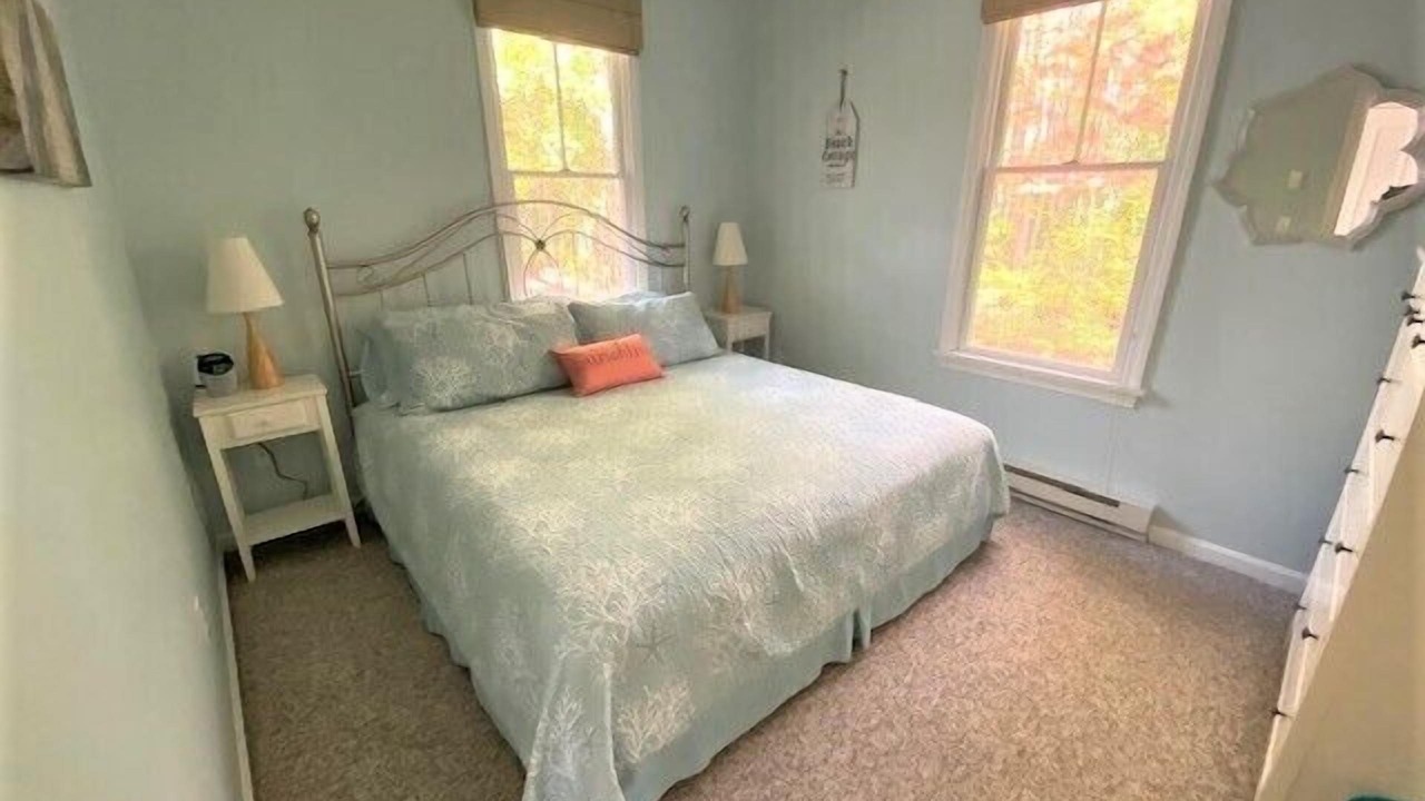 Photo of Bedroom in Summer Village
