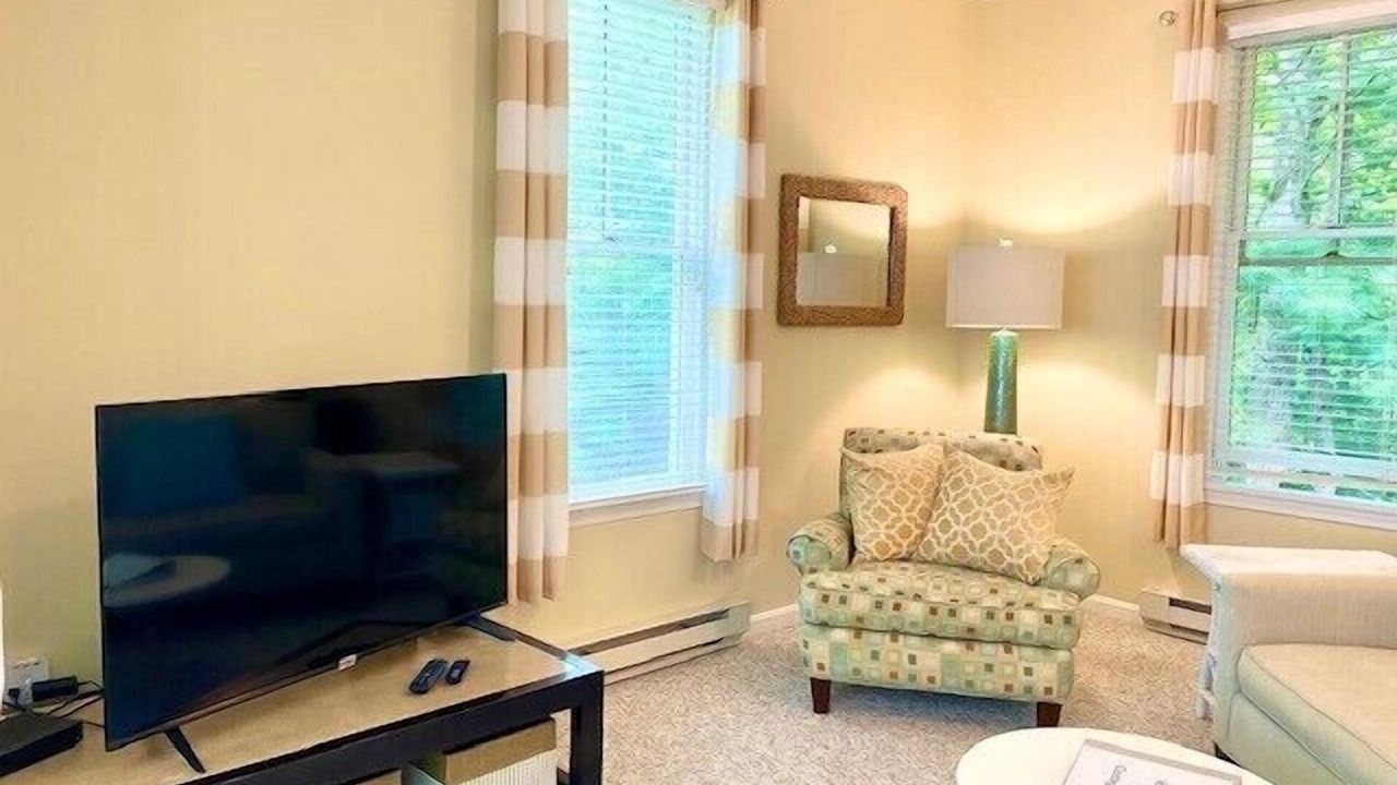 Photo of Livingroom in Summer Village