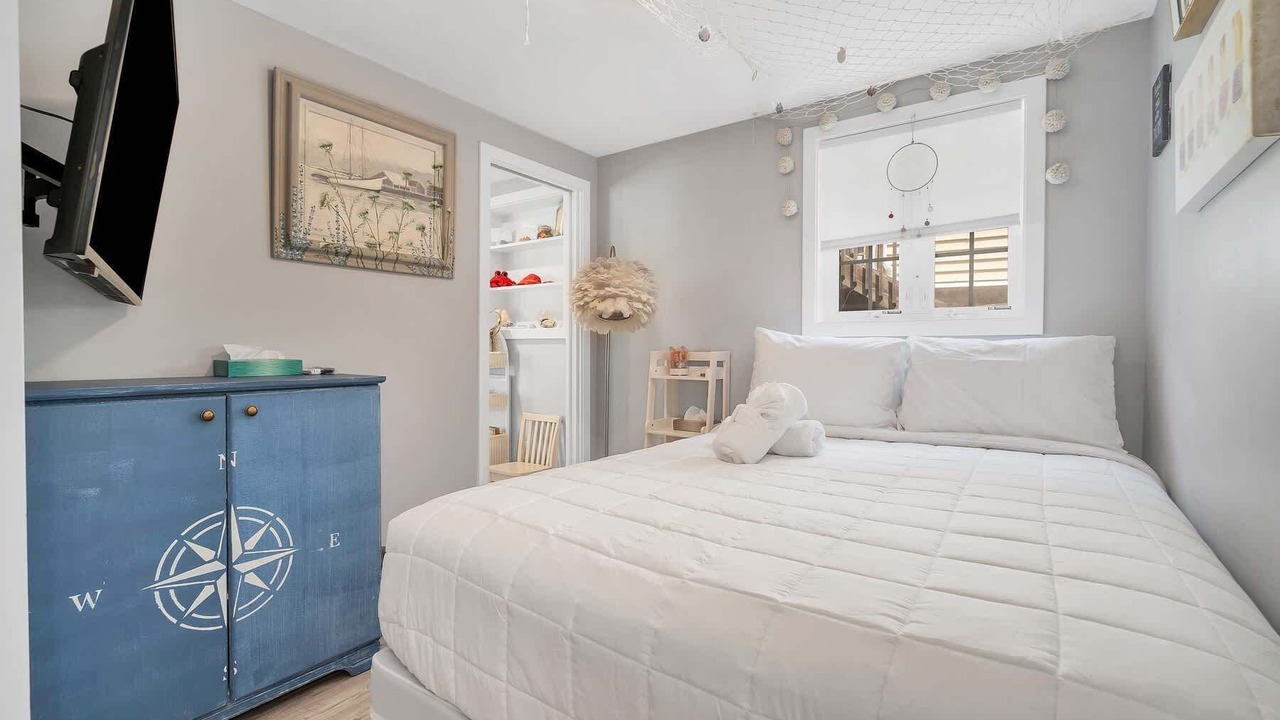 Photo of Bedroom in Niantic