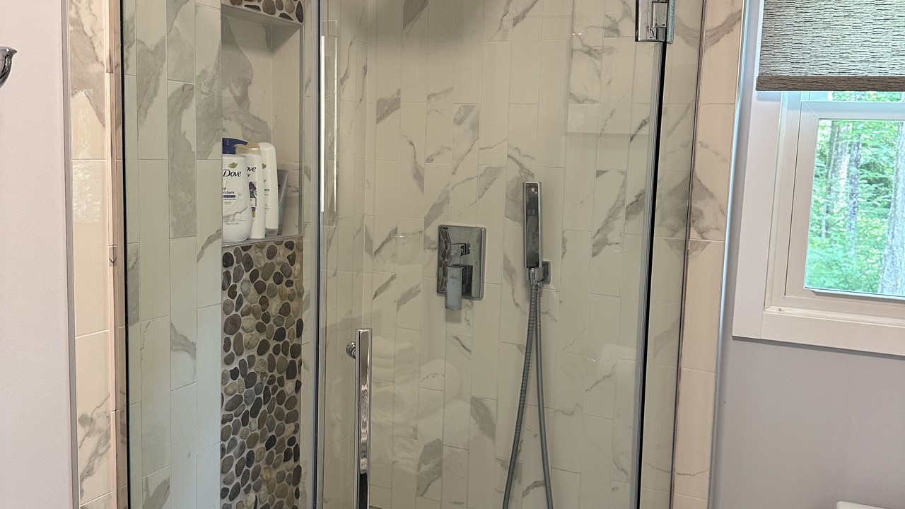 Photo of Bathroom in West Cornwall