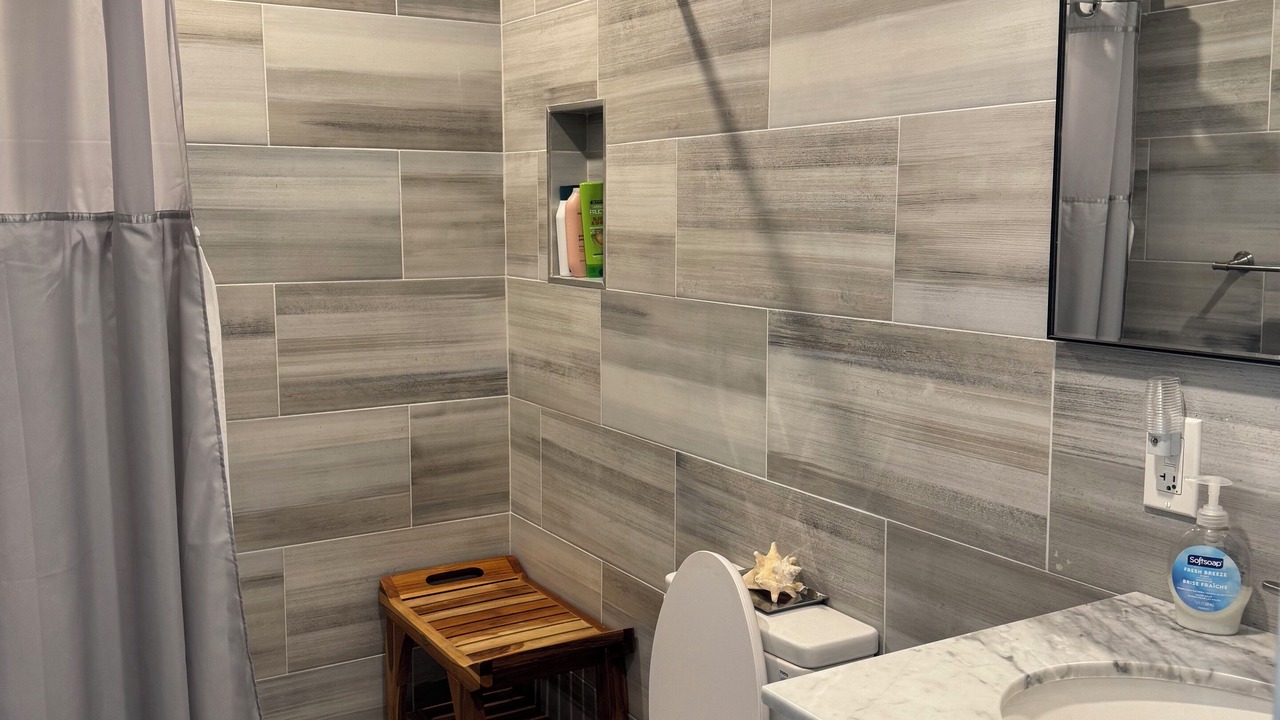 Photo of Bathroom in Culloden Shores