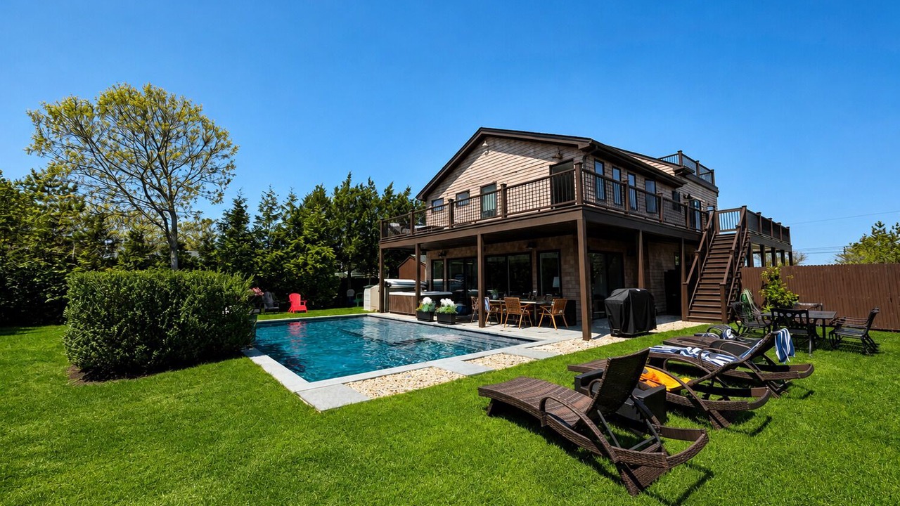 Photo of Outdoor in Culloden Shores