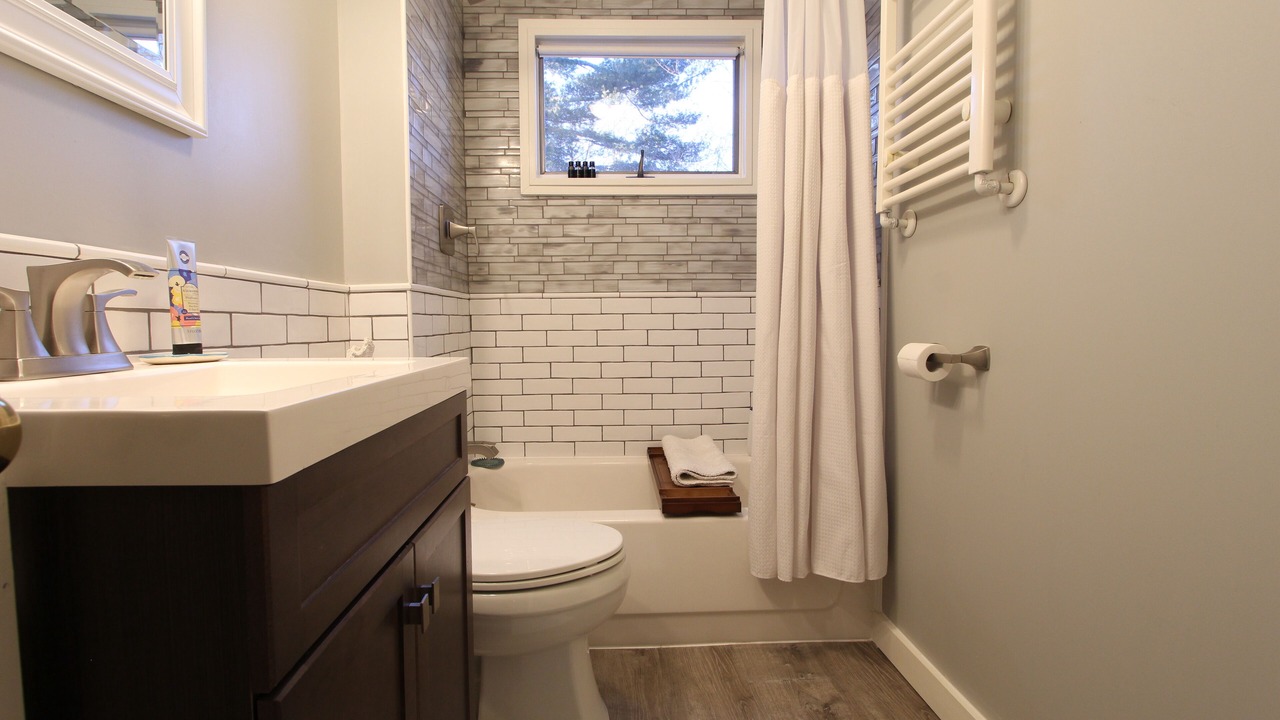 Photo of Bathroom in Niantic