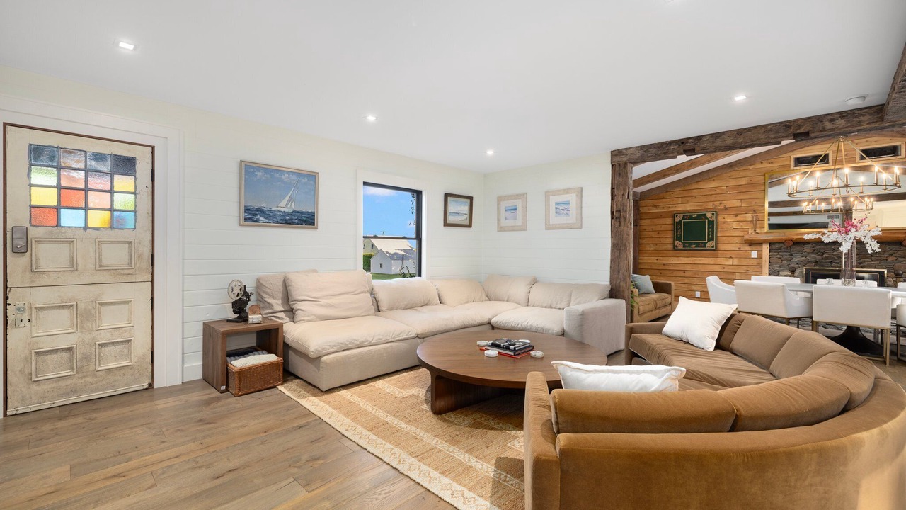 Photo of Livingroom in Middletown