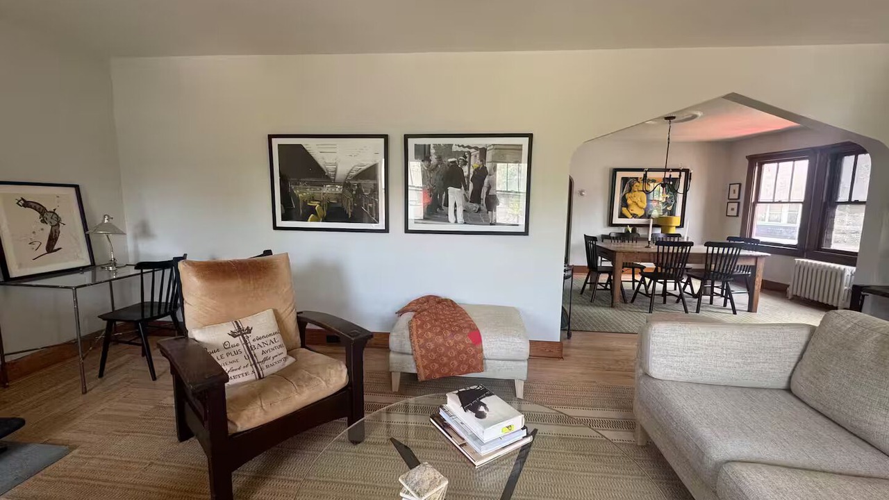 Photo of Livingroom in Hudson