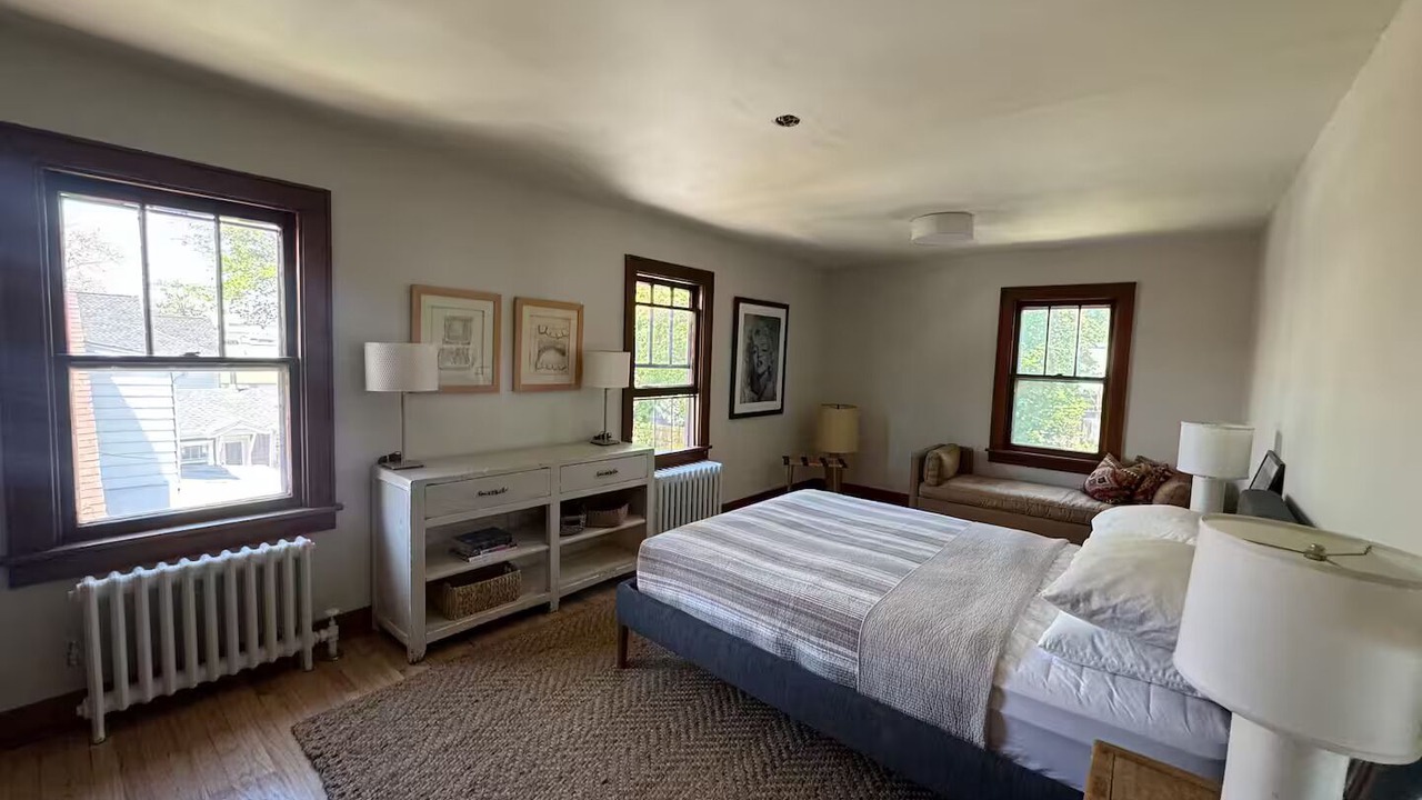 Photo of Bedroom in Hudson