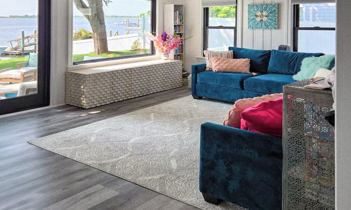 Photo of Livingroom in Narragansett