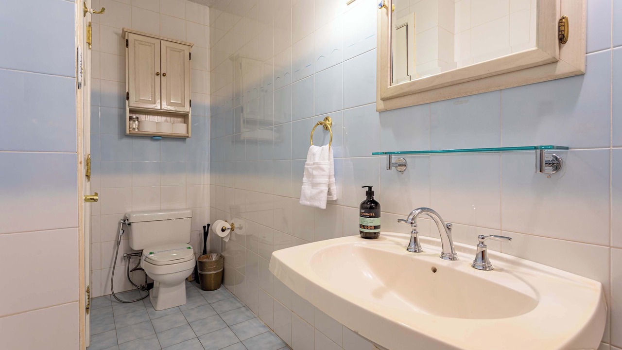 Photo of Bathroom in Rowland