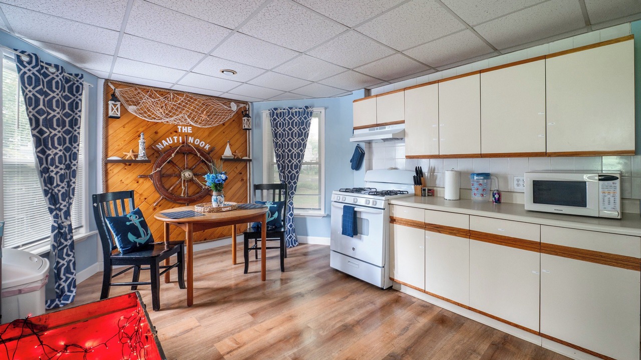Photo of Kitchen in East Shore