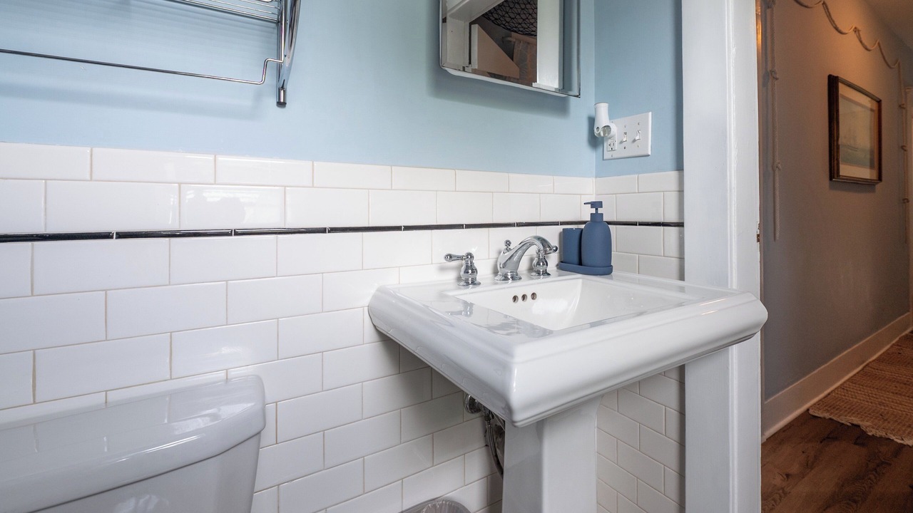 Photo of Bathroom in East Shore