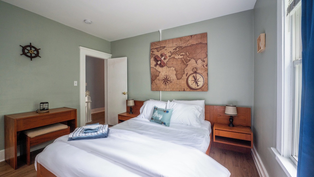 Photo of Bedroom in East Shore