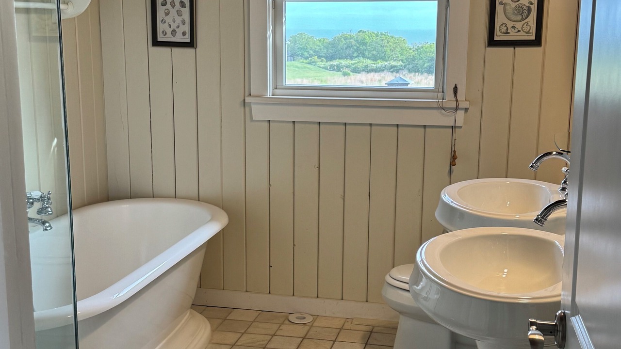 Photo of Bathroom in Block Island