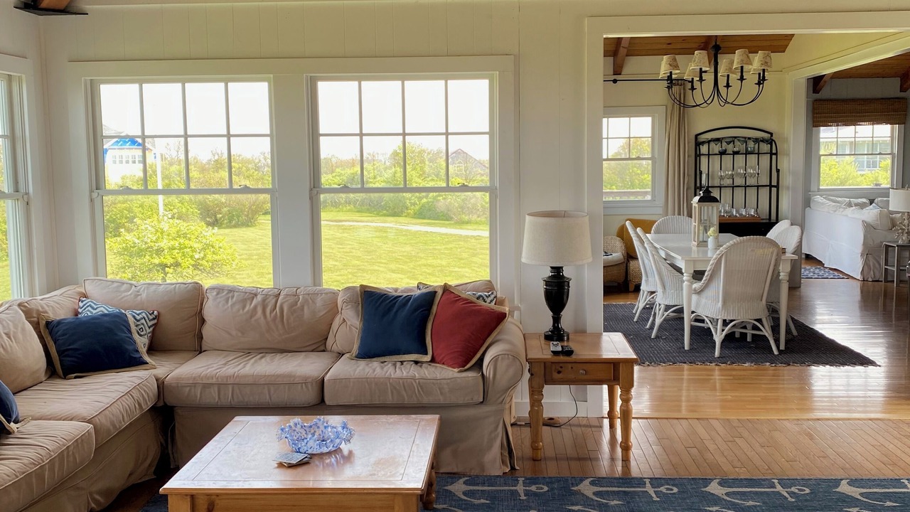 Photo of Livingroom in Block Island