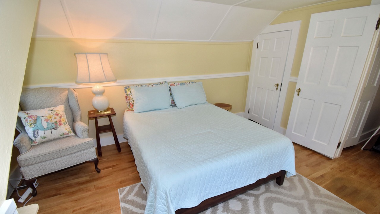 Photo of Bedroom in Misquamicut