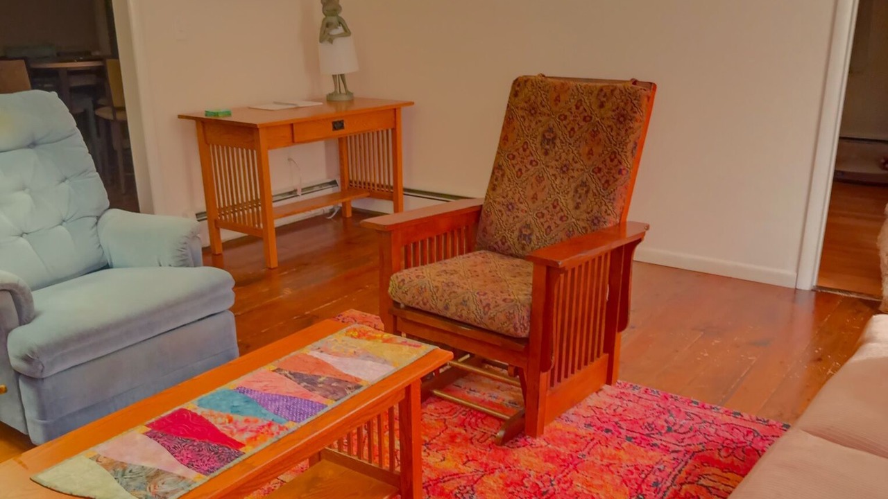 Photo of Livingroom in Seneca Falls
