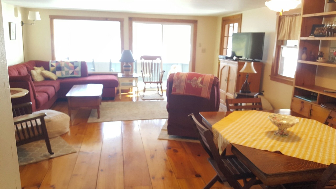 Photo of Livingroom in Gray