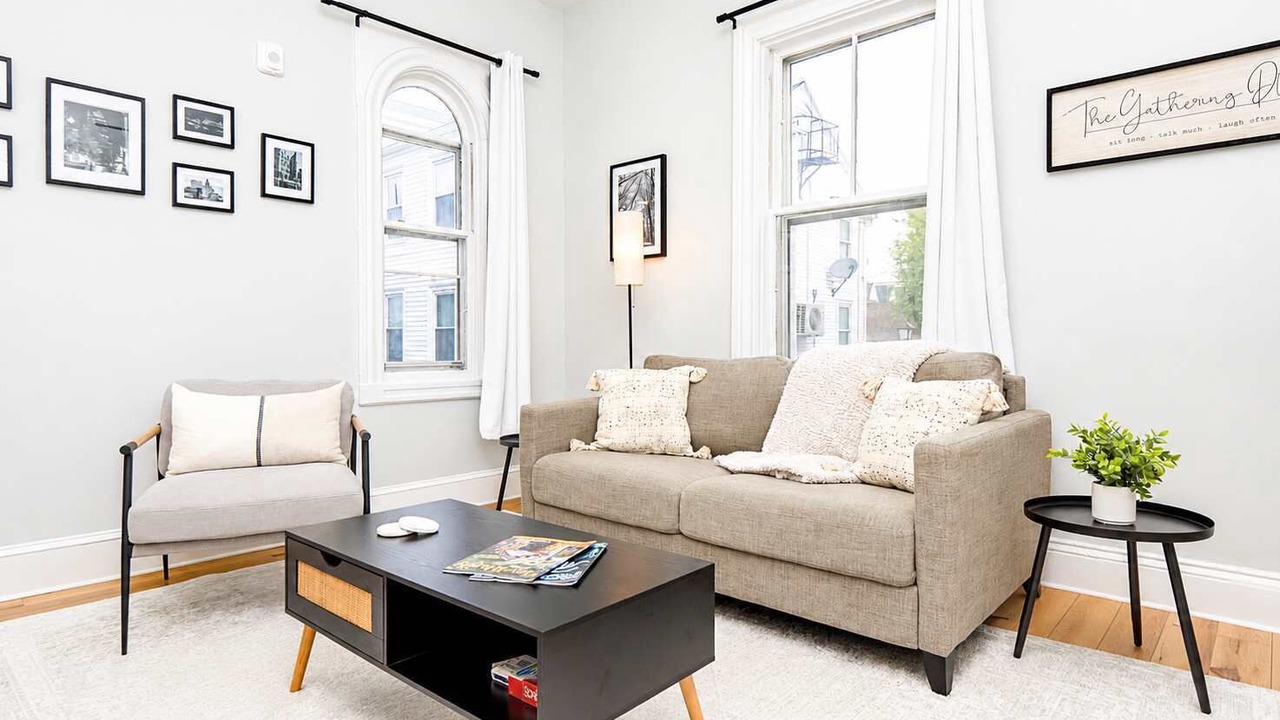 Photo of Livingroom in Federal Hill