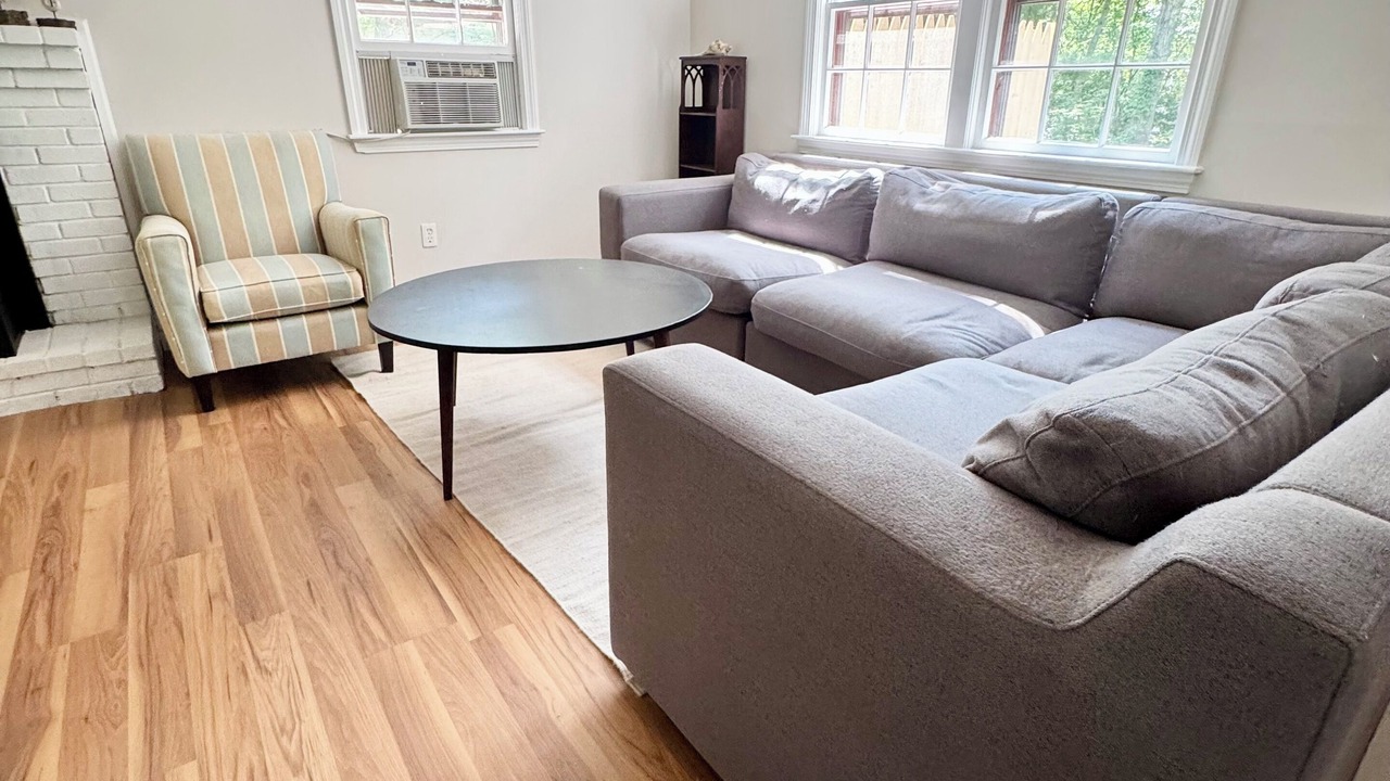 Photo of Livingroom in Mashpee