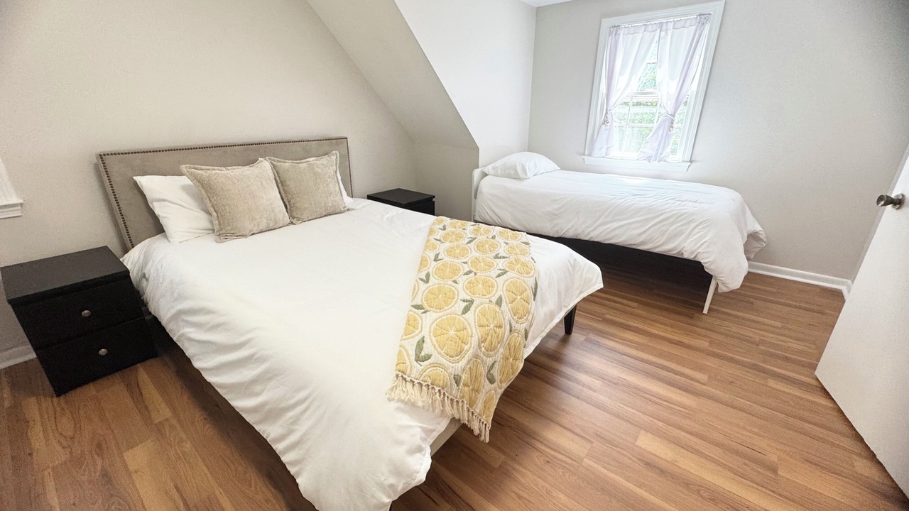 Photo of Bedroom in Mashpee