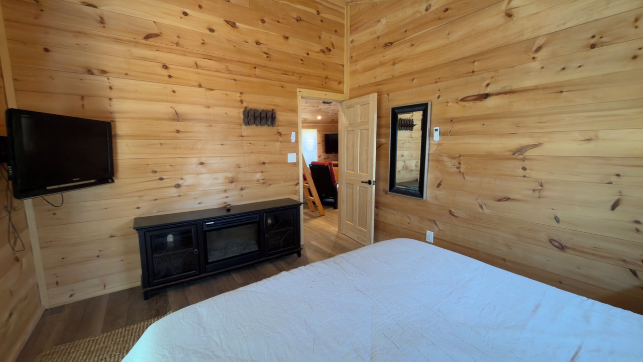 Photo of Bedroom in South Glengarry