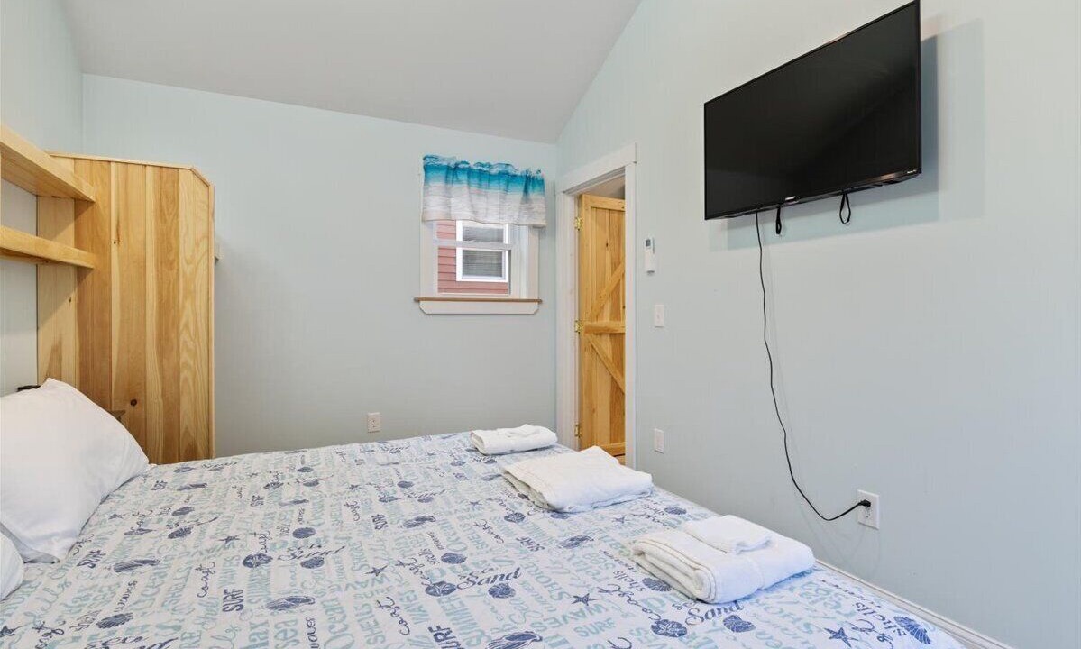 Photo of Bedroom in Old Orchard Beach