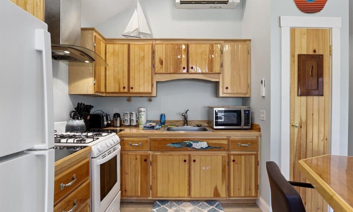 Photo of Kitchen in Old Orchard Beach