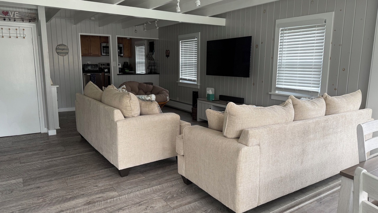 Photo of Livingroom in Old Lyme