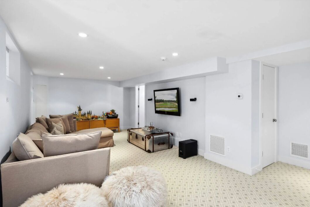 Photo of Bedroom in Village of Southampton