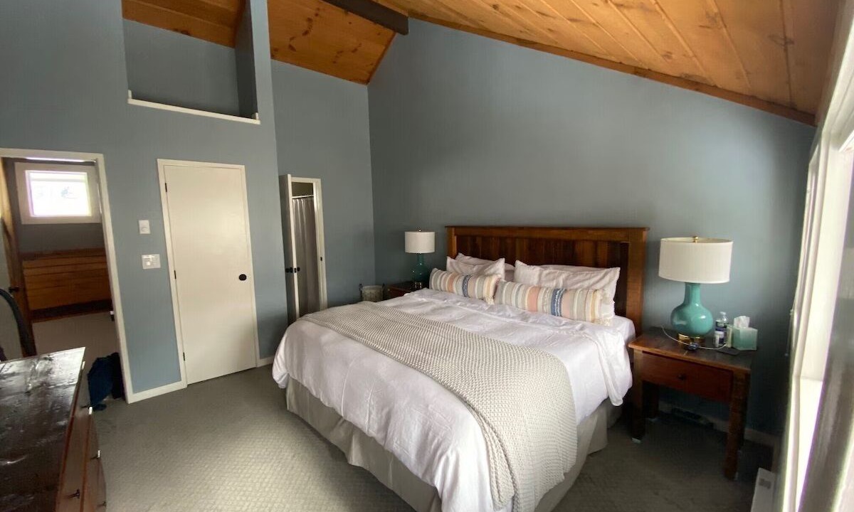 Photo of Bedroom in Lincoln