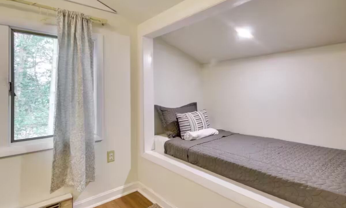 Photo of Bedroom in Harbeson