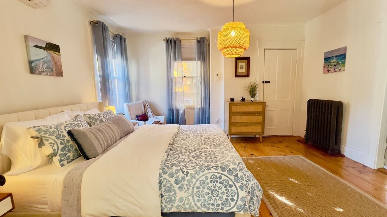 Photo of Bedroom in West End