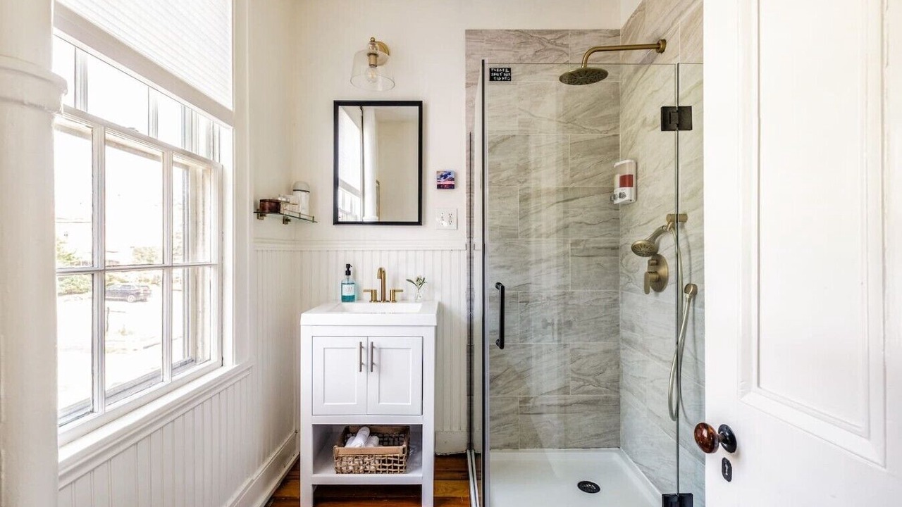 Photo of Bathroom in West End