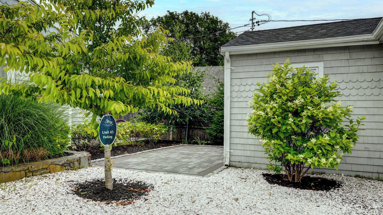 Photo of Outdoor in Newport