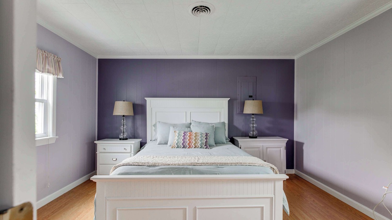 Photo of Bedroom in Newport