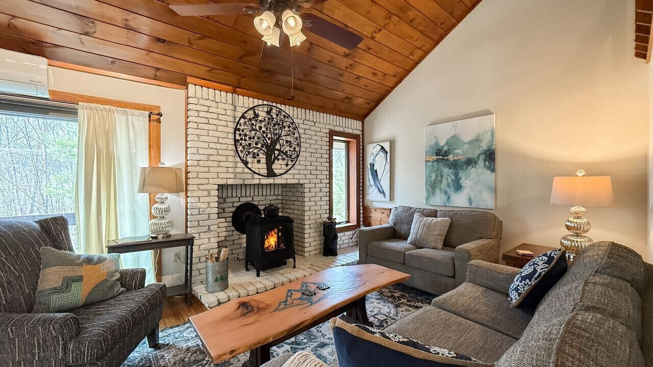 Photo of Livingroom in North Conway